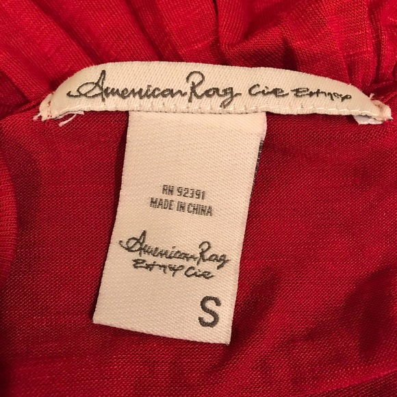 American Rag Cold Shoulder Bell Sleeve Top Womens Size Small Smocked - Picture 16 of 16